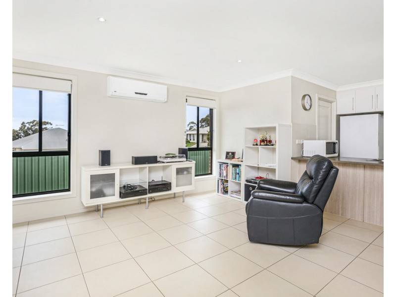 11 SHIELDS CRESCENT, Encounter Bay SA 5211