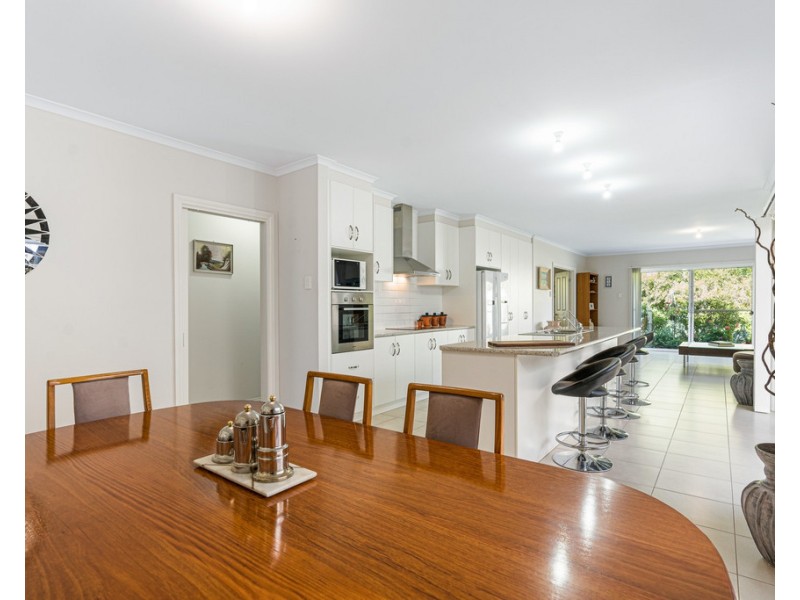 10 MANNING AVENUE, Encounter Bay SA 5211