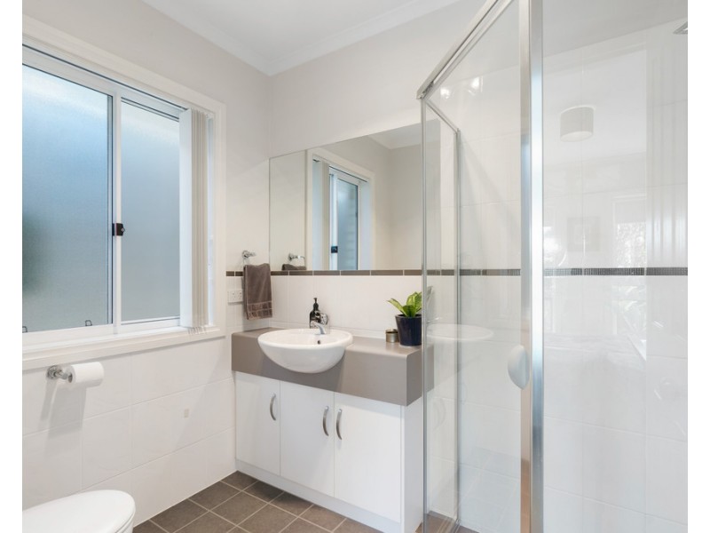 10 MANNING AVENUE, Encounter Bay SA 5211