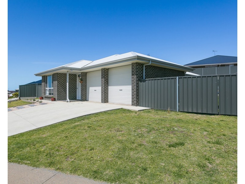 74 KLEINIG DRIVE, Hayborough SA 5211