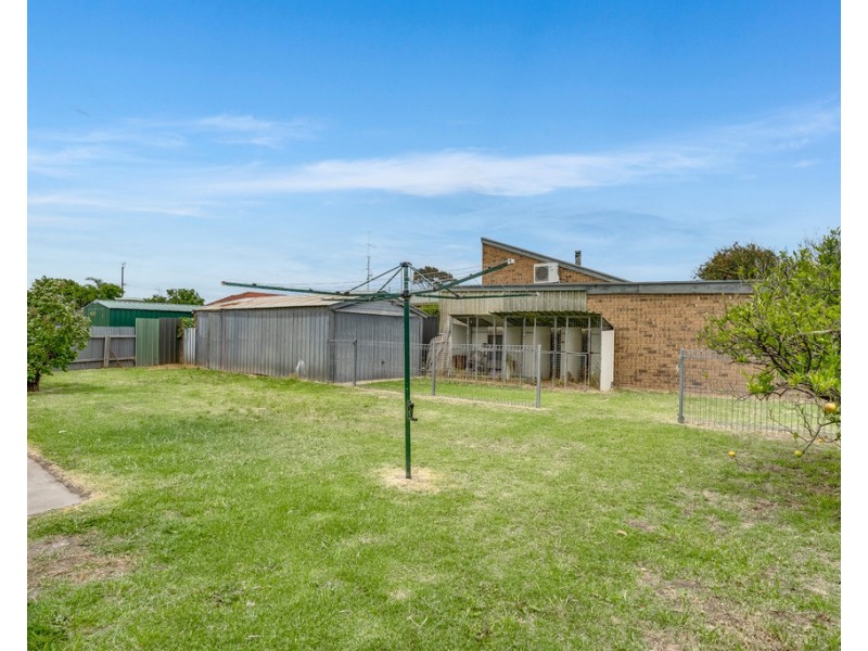 5 WATTLE DRIVE, Mccracken SA 5211