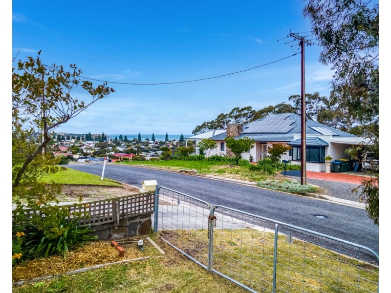 22 LAWSON STREET, Victor Harbor SA 5211