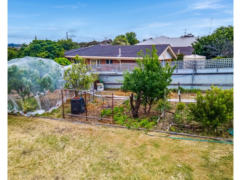 22 LAWSON STREET, Victor Harbor SA 5211