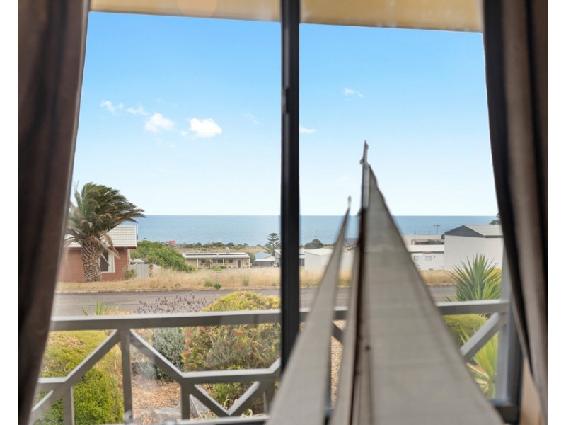 5 PARA AVENUE, Cape Jervis SA 5204