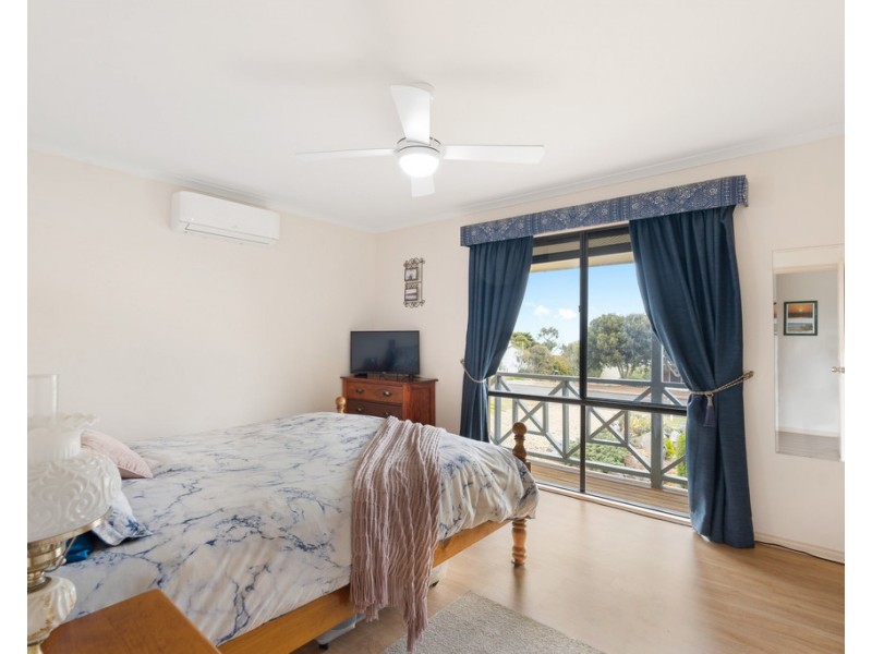 5 PARA AVENUE, Cape Jervis SA 5204