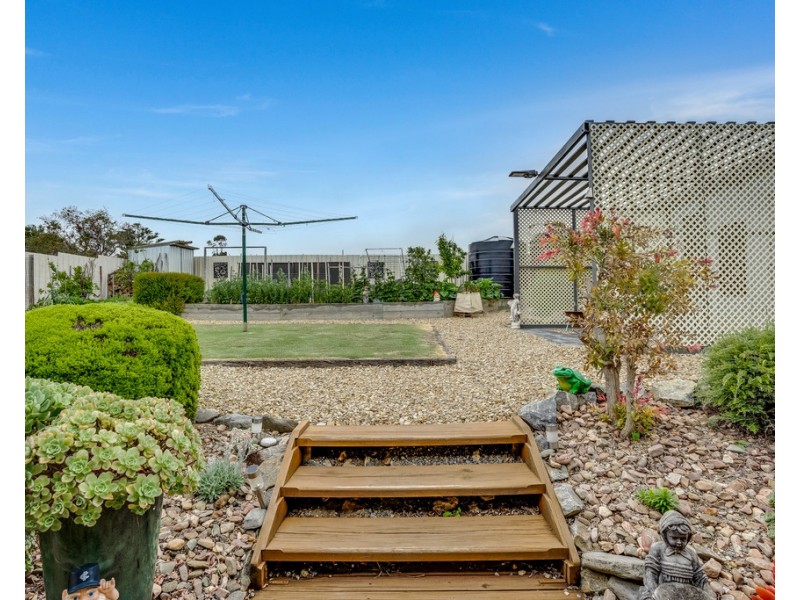 5 PARA AVENUE, Cape Jervis SA 5204