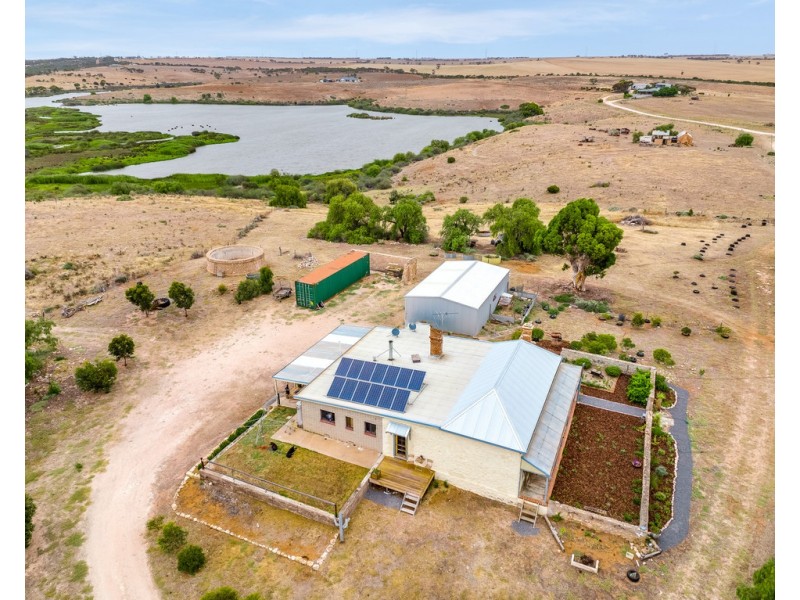 104 GEROGLES ROAD, Caloote SA 5254