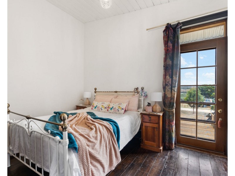 104 GEROGLES ROAD, Caloote SA 5254