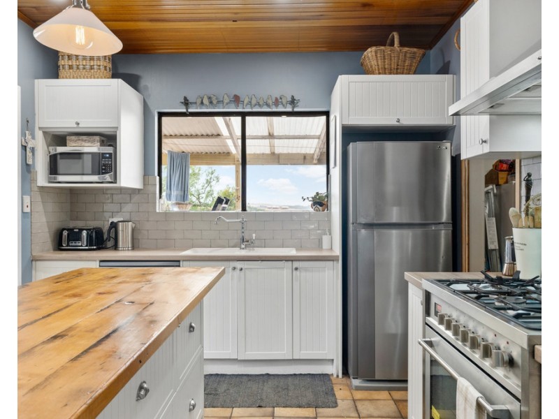 104 GEROGLES ROAD, Caloote SA 5254