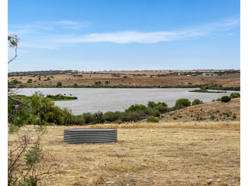 104 GEROGLES ROAD, Caloote SA 5254