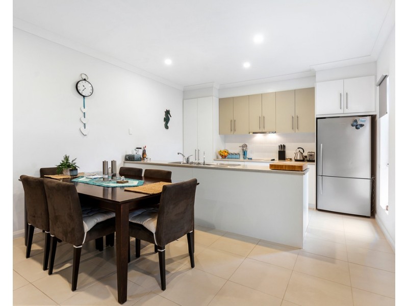 2/14 Field Avenue, Victor Harbor SA 5211