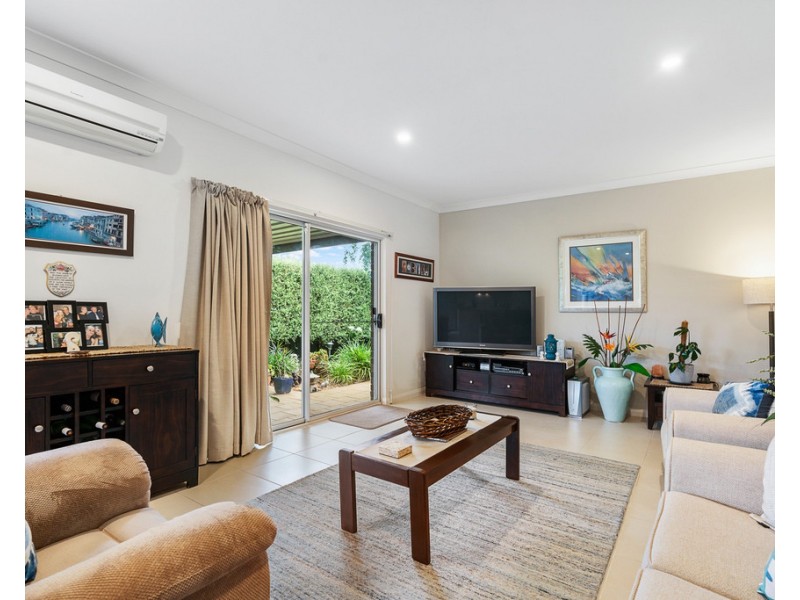 2/14 Field Avenue, Victor Harbor SA 5211