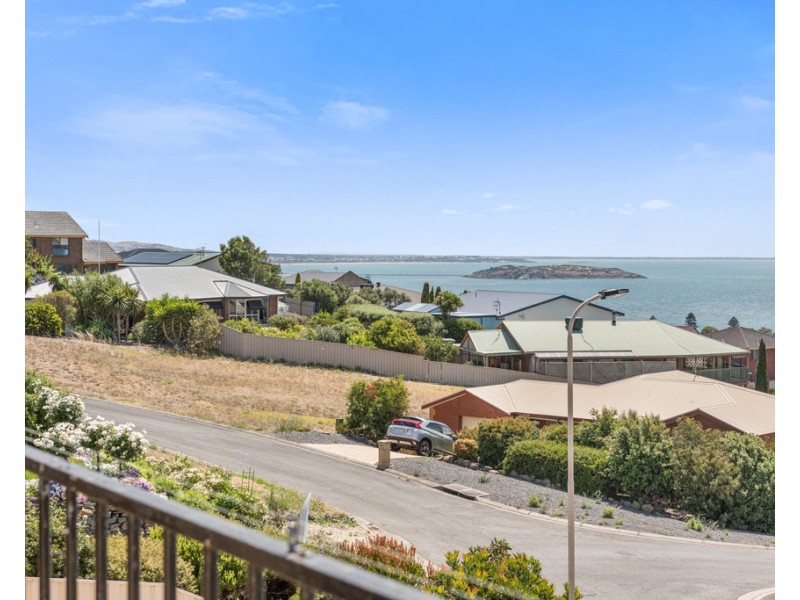 21 ORCA PLACE, Encounter Bay SA 5211