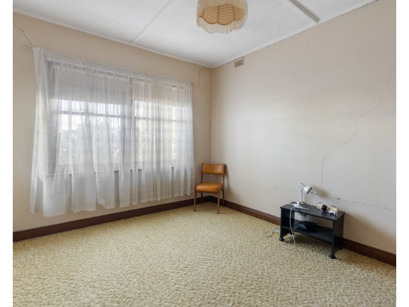 90 SEAVIEW ROAD, Victor Harbor SA 5211