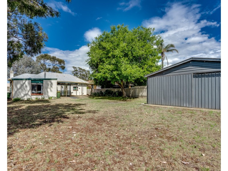 90 SEAVIEW ROAD, Victor Harbor SA 5211