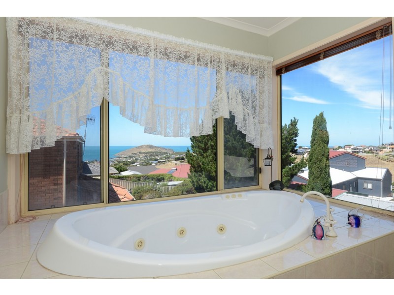 101 BATTYE ROAD, Encounter Bay SA 5211