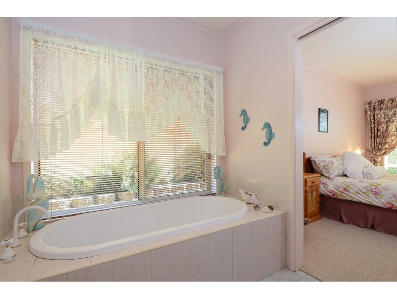 101 BATTYE ROAD, Encounter Bay SA 5211