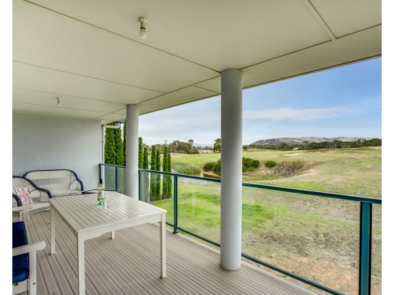 56 CUDMORE ROAD, Mccracken SA 5211