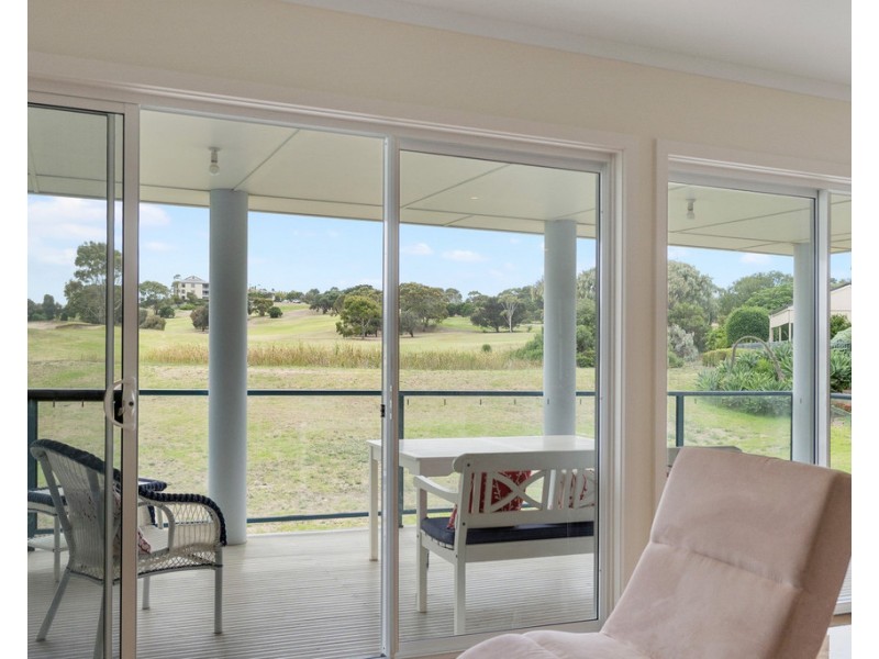 56 CUDMORE ROAD, Mccracken SA 5211