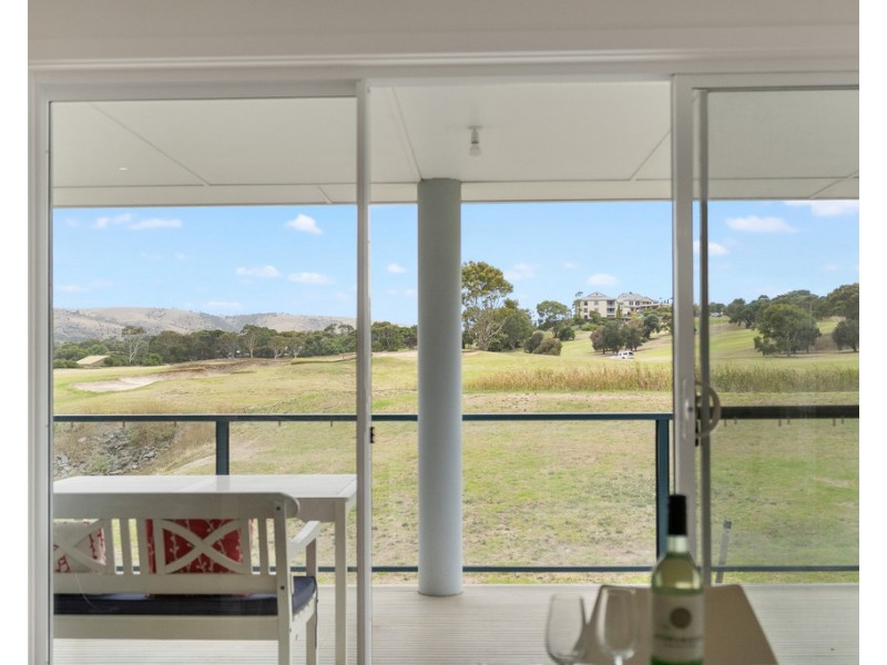 56 CUDMORE ROAD, Mccracken SA 5211