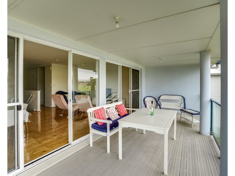 56 CUDMORE ROAD, Mccracken SA 5211