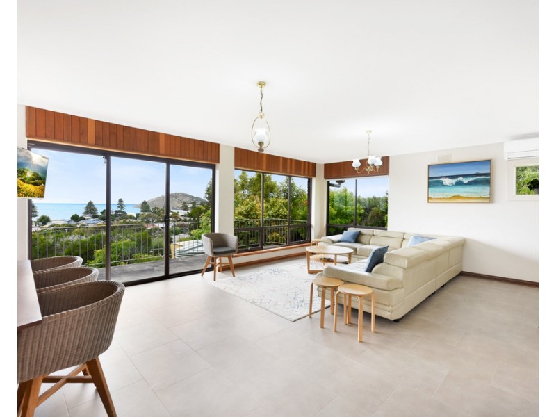 10 SEACREST AVENUE, Encounter Bay SA 5211