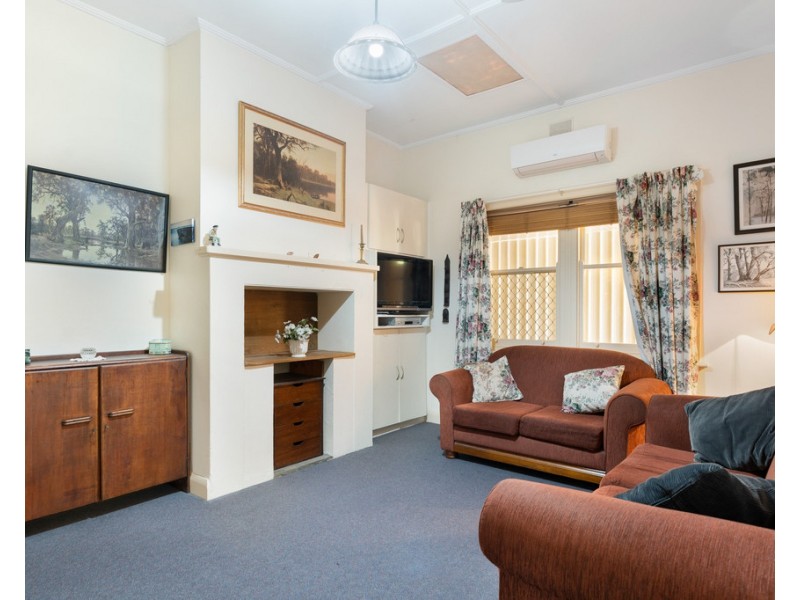 31 LINDSAY STREET, Victor Harbor SA 5211