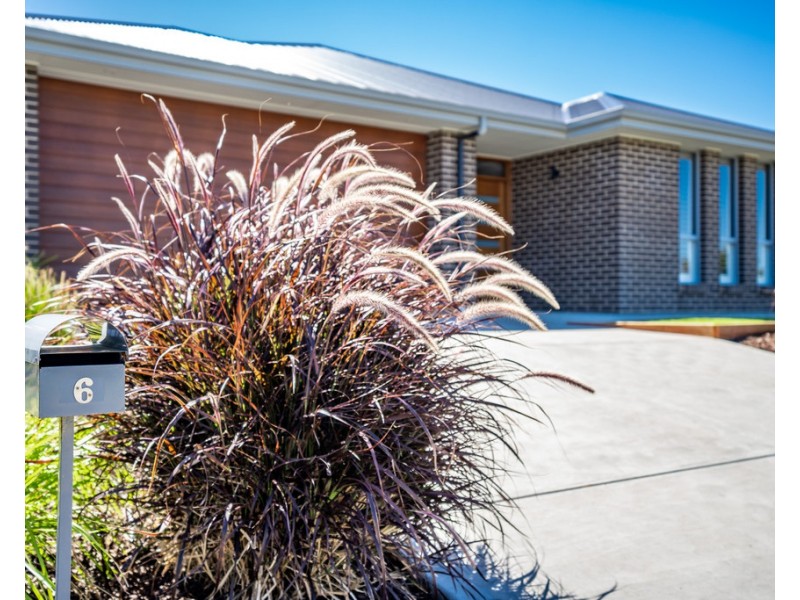 6 GRIBBLE COURT, Encounter Bay SA 5211