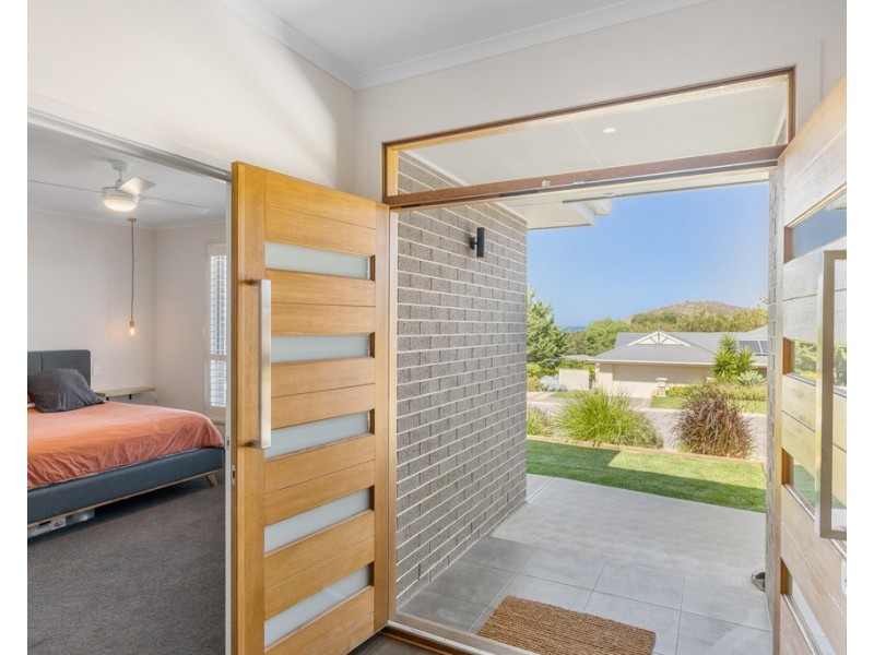 6 GRIBBLE COURT, Encounter Bay SA 5211