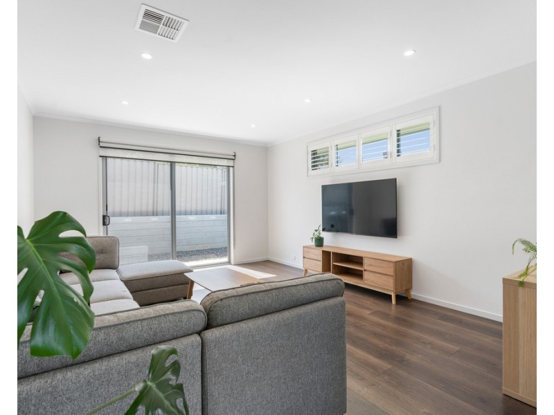 6 GRIBBLE COURT, Encounter Bay SA 5211