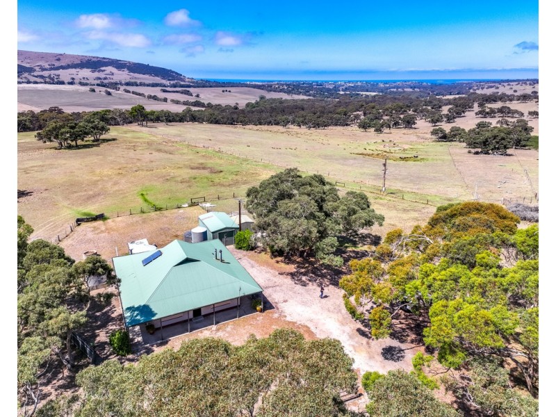 185 HUTCHINSON ROAD, Hindmarsh Valley SA 5211