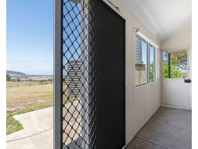 185 HUTCHINSON ROAD, Hindmarsh Valley SA 5211