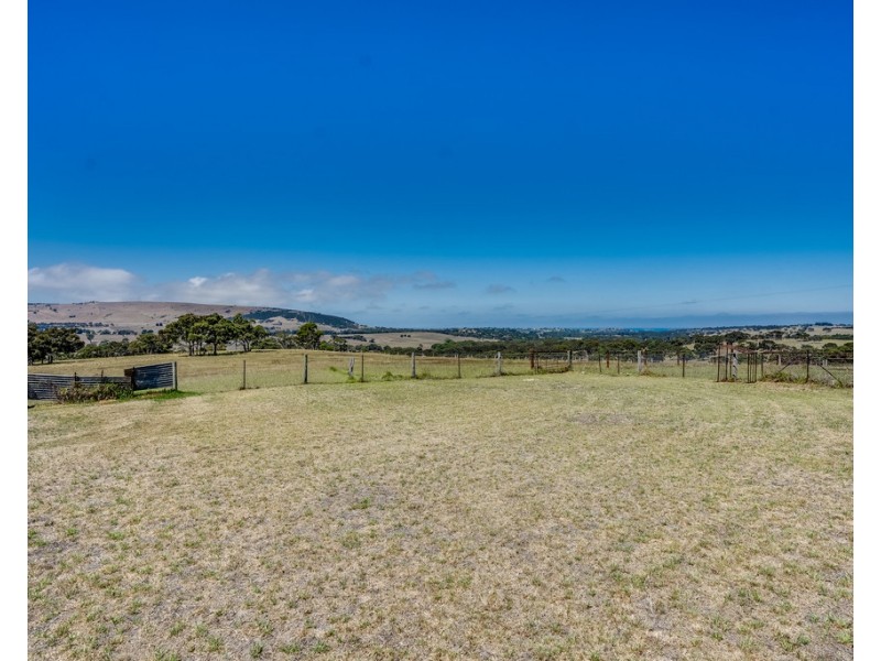 185 HUTCHINSON ROAD, Hindmarsh Valley SA 5211