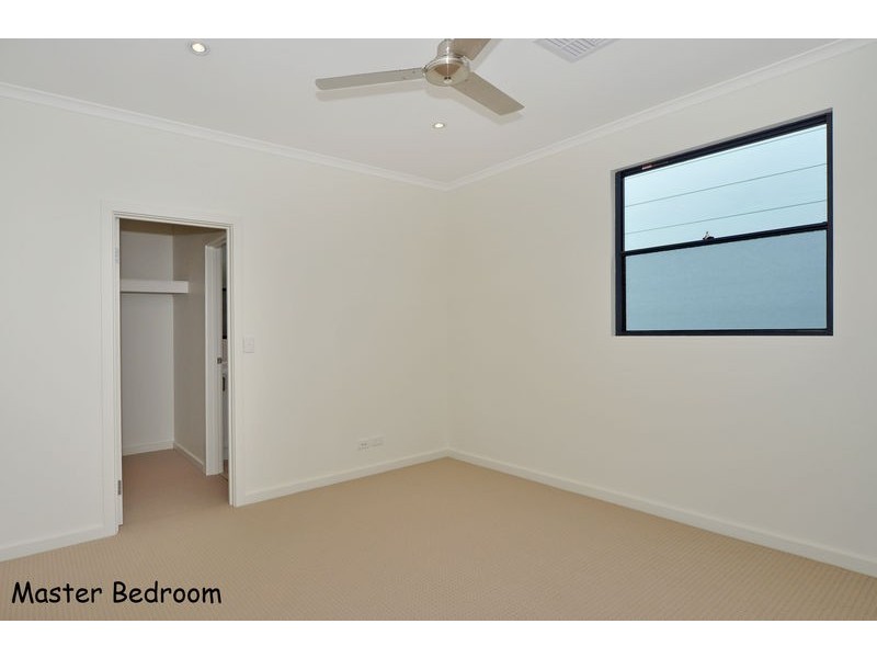 23 Nevin Avenue, Encounter Bay SA 5211
