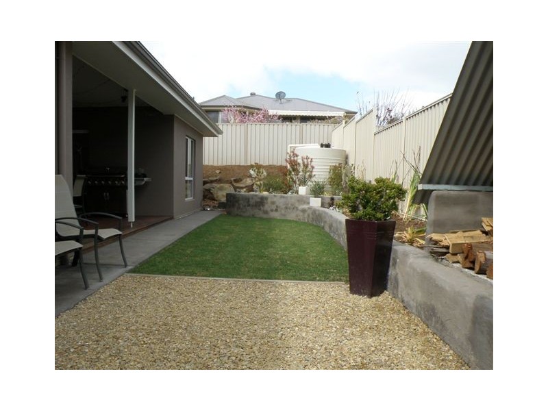 11 Springbett Drive, Hayborough SA 5211
