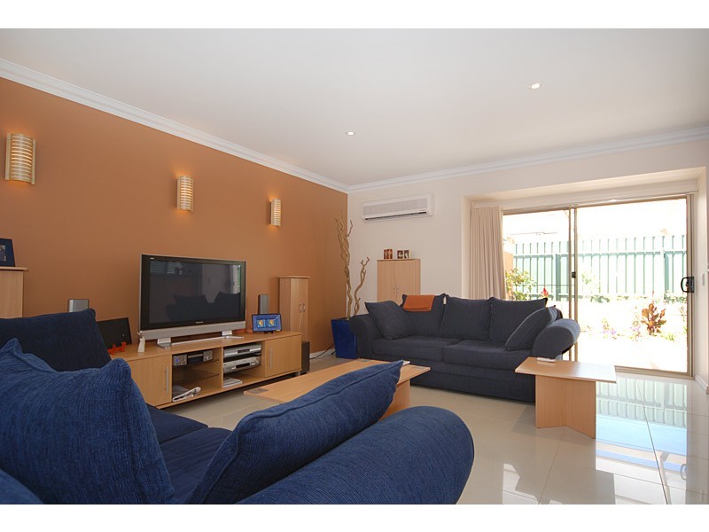 6 Riverway Court, Mccracken SA 5211