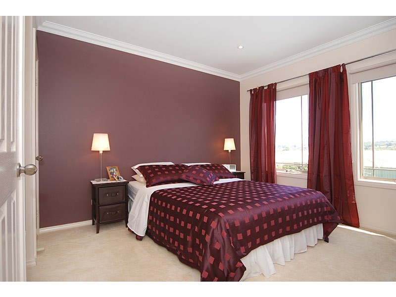 6 Riverway Court, Mccracken SA 5211