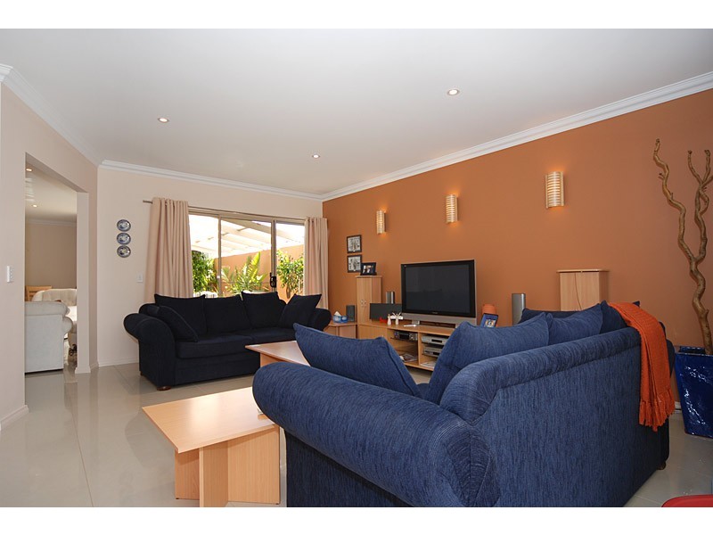 6 Riverway Court, Mccracken SA 5211