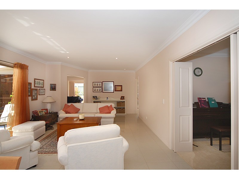 6 Riverway Court, Mccracken SA 5211