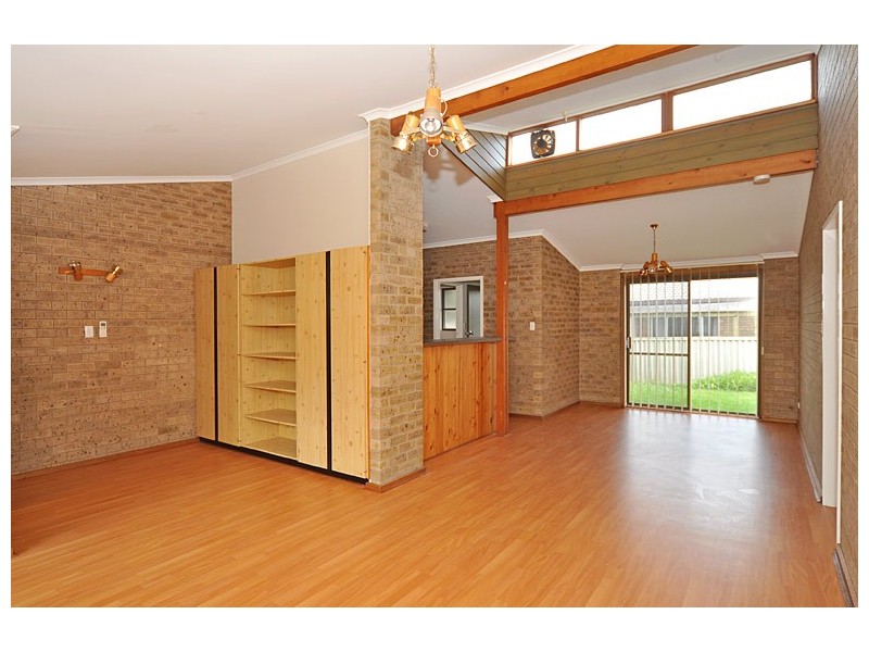 2/1 Modra Street, Mccracken SA 5211