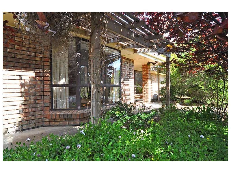 4 Hay Court, Victor Harbor SA 5211