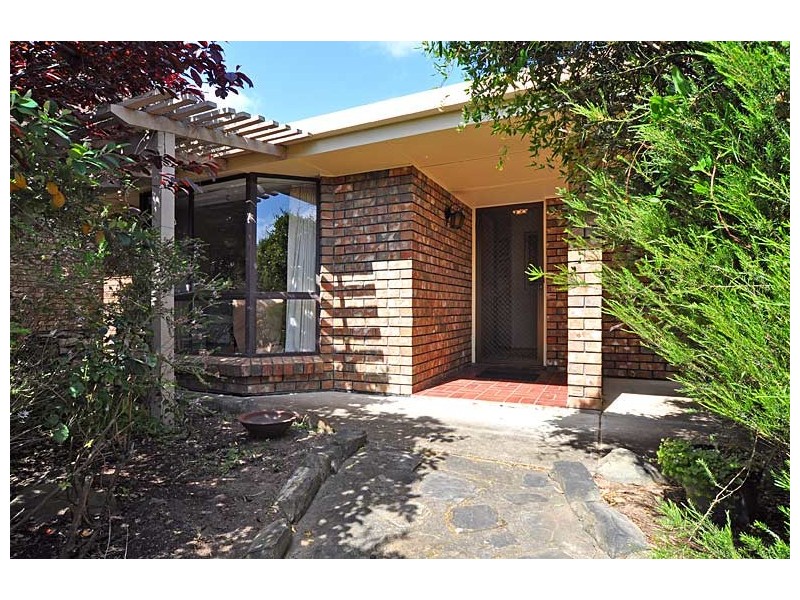 4 Hay Court, Victor Harbor SA 5211