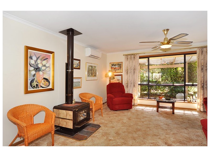 4 Hay Court, Victor Harbor SA 5211