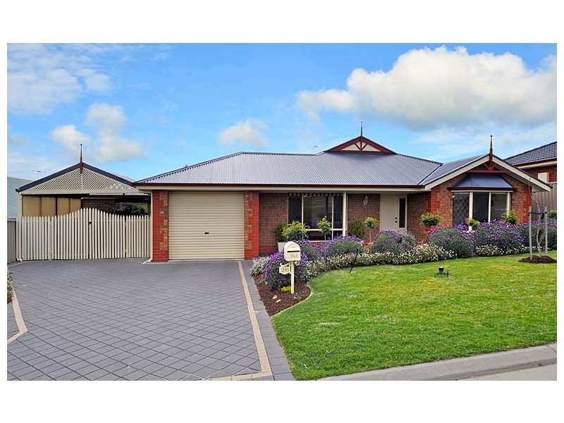 26 MISSEN AVENUE, Hayborough SA 5211