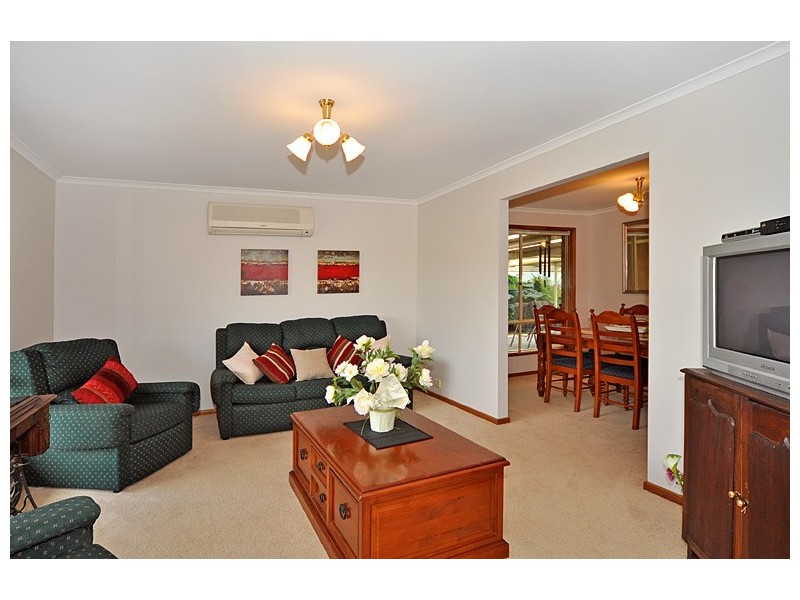 26 MISSEN AVENUE, Hayborough SA 5211