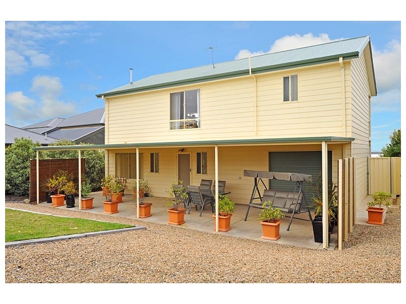 5 Norma Crescent, Encounter Bay SA 5211