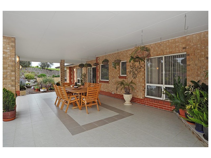 12 Arabian Court, Hindmarsh Valley SA 5211