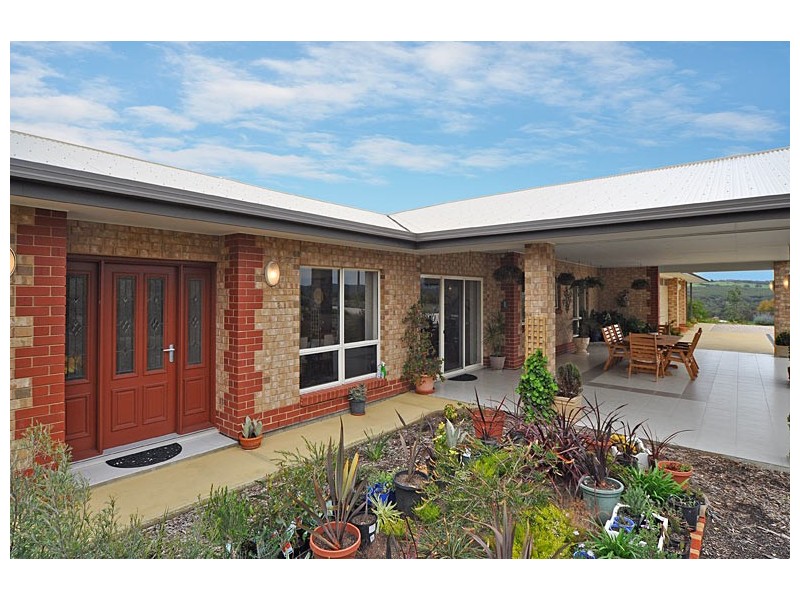 12 Arabian Court, Hindmarsh Valley SA 5211