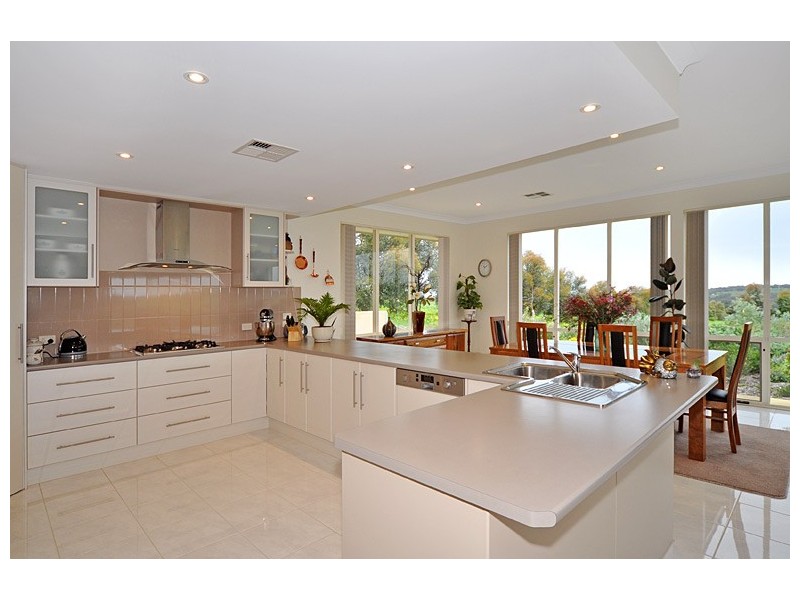 12 Arabian Court, Hindmarsh Valley SA 5211