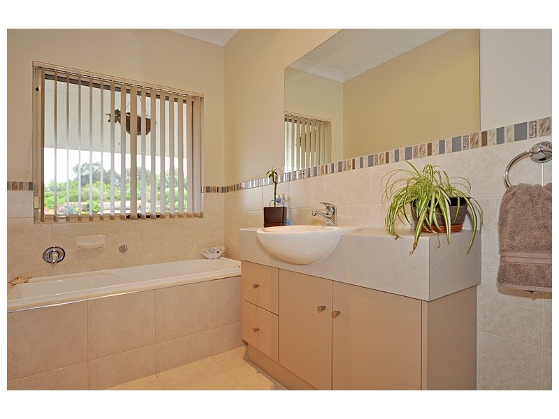12 Arabian Court, Hindmarsh Valley SA 5211